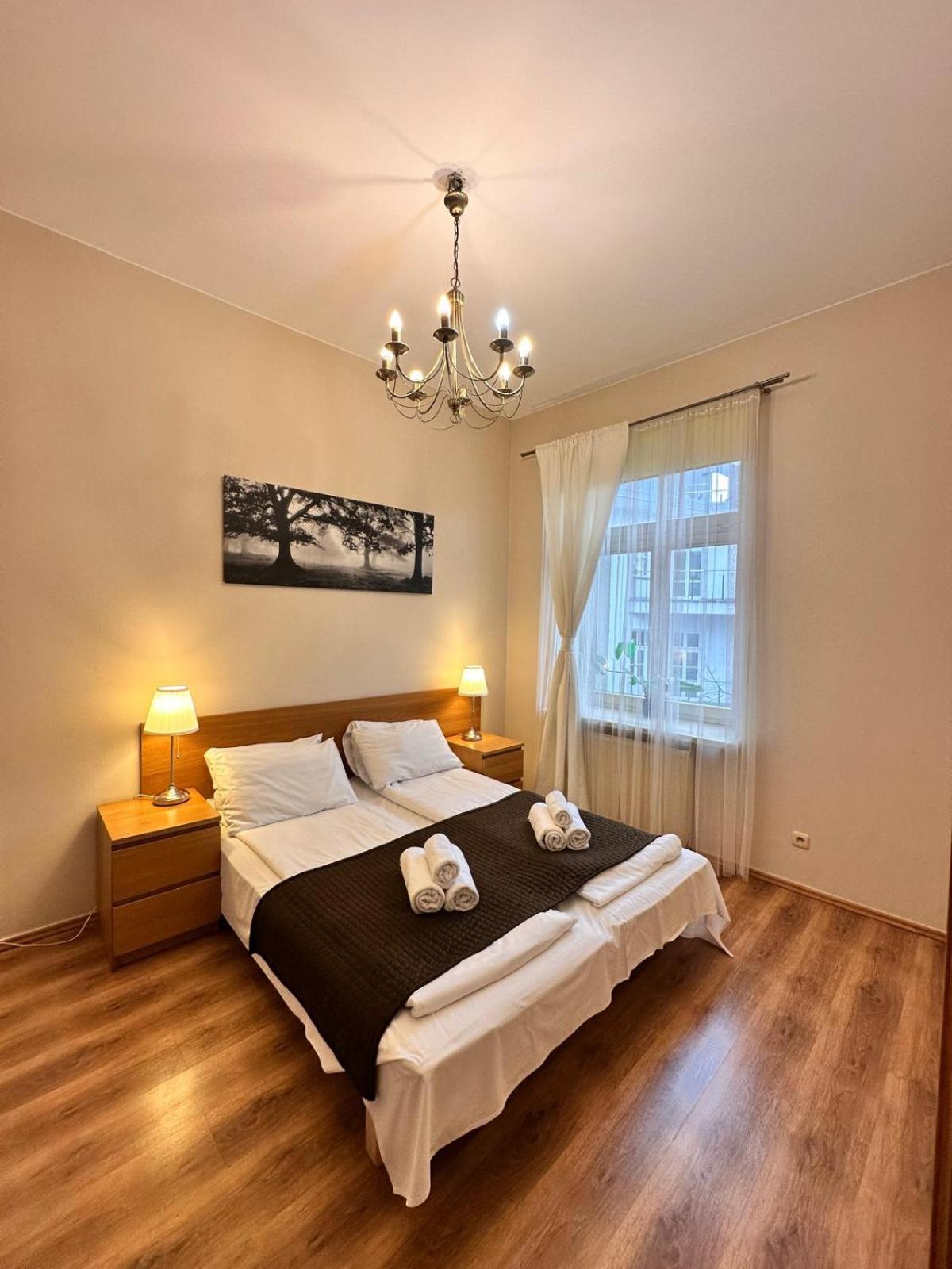 Mikolajska Apartments With Lift คราคูฟ ภายนอก รูปภาพ