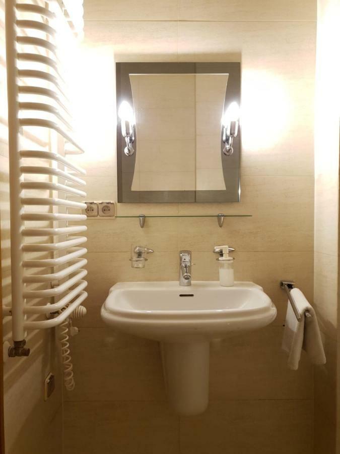 Mikolajska Apartments With Lift คราคูฟ ภายนอก รูปภาพ